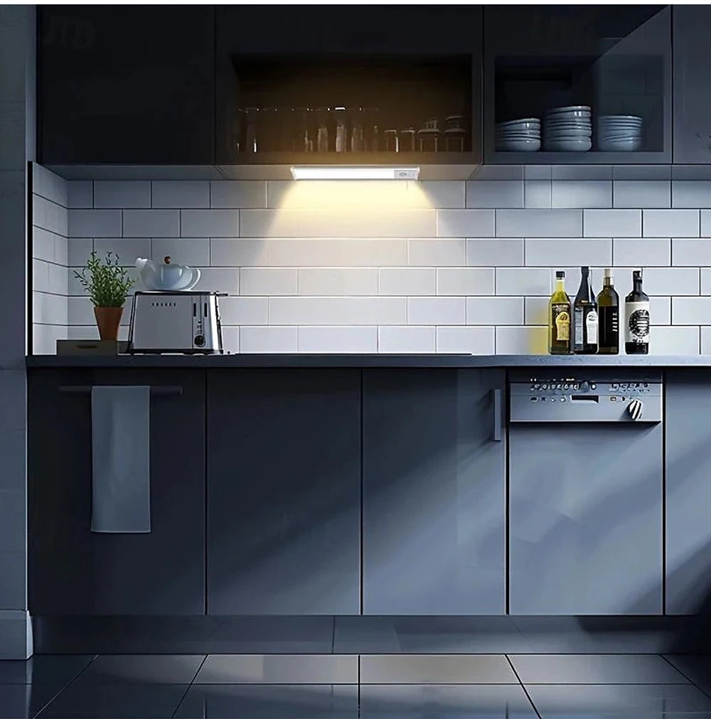 Cabinet Lights Motion Sensor LED Wireless USB Under Ultra Thin Night Light For Kitchen Cabinet Bedroom Wardrobe Indoor Lighting