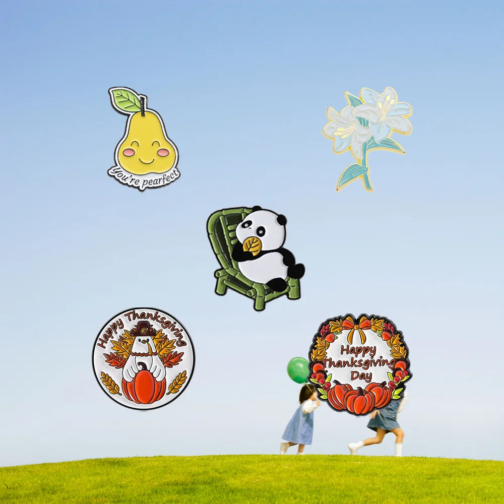 Thanksgiving Cartoon Pumpkin Enamel Pins Happy Thanksgiving Clothing Accessories Metal Badge Brooch Gift For Children Friends