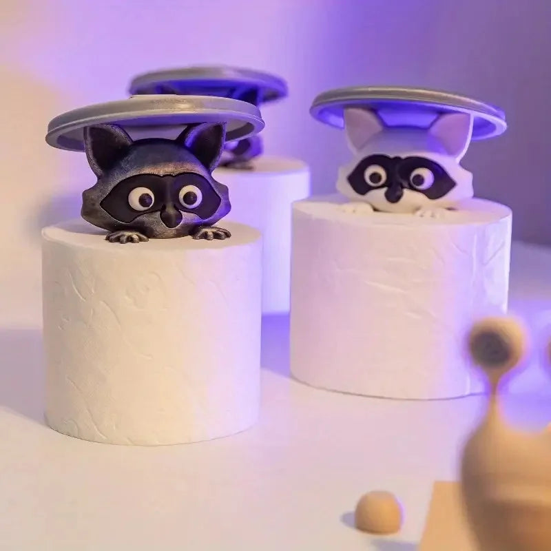 1Pc Adorable 3D Printed Raccoon Toilet Roll Paper Holder White Plastic Playful Bathroom Decor Tissue Holder with Lid Decoration