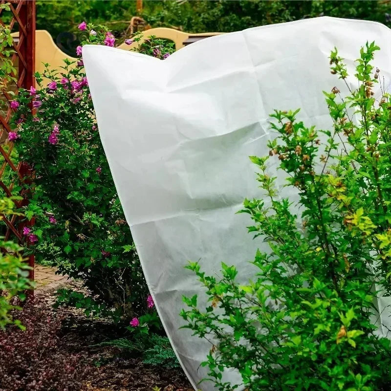 Winter Plant Cover with Drawstring Zip Multi-size Tree Cold Protection Bag Shrub Frost Protecting Bag Plant Against Cold Covers