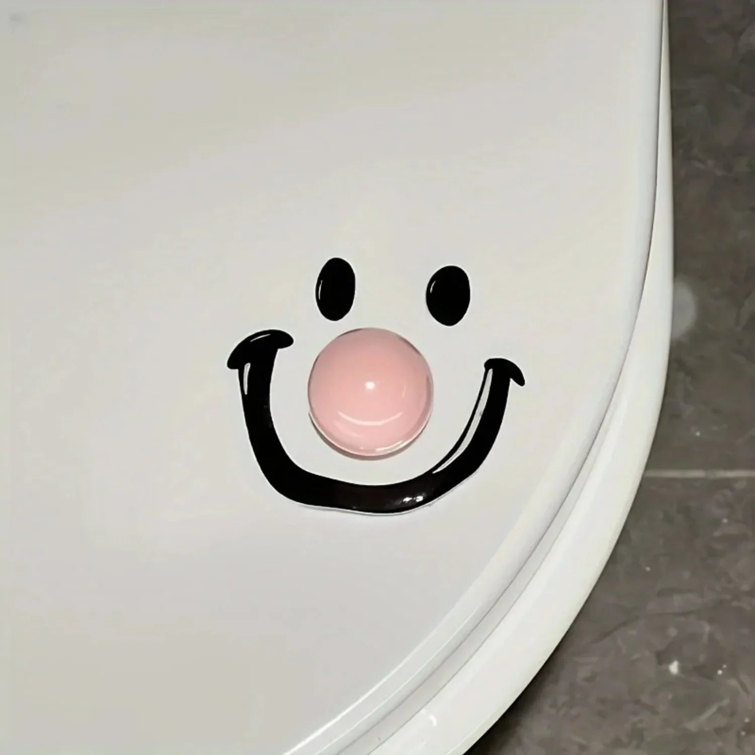 Contemporary Style Dopamine Smile Ball Toilet Lid Lifter, Round Shape, Handheld Toilet Seat Cover Opener for Bathroom
