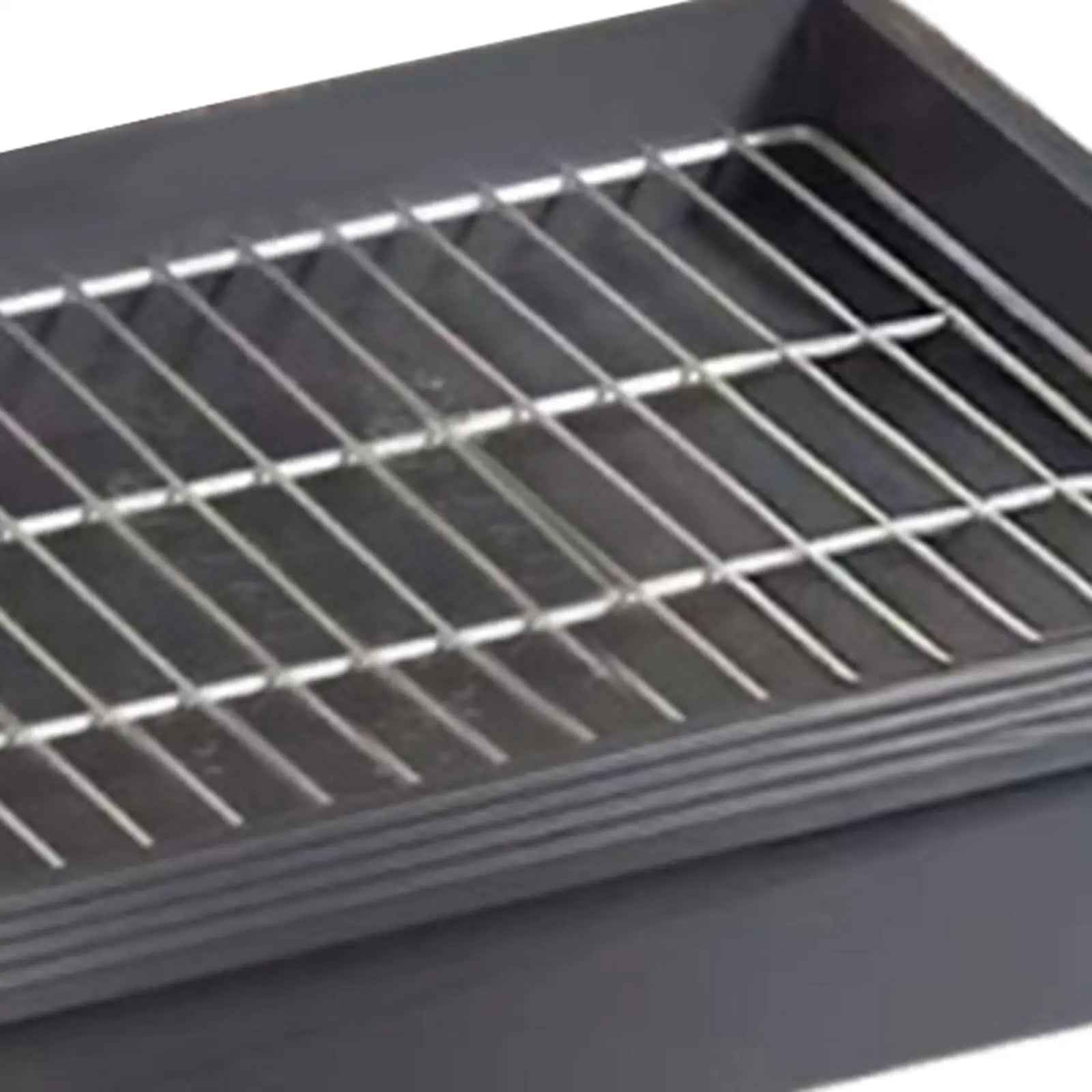 Dog Toilet Portable Pet Supplies Sturdy Bedpan Detachable Trainer Corner with Water Tube Dog Potty Pan for Small and Medium Dogs