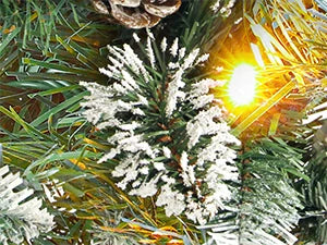 Homde Pencil Christmas Tree 5 Foot Pre-Lit Artificial Christmas Tree Flocked Snow Pine Cone 140 Warm White Light Holiday Decor