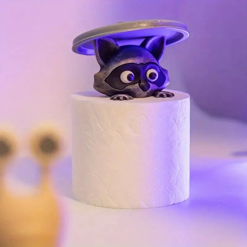 1Pc Adorable 3D Printed Raccoon Toilet Roll Paper Holder White Plastic Playful Bathroom Decor Tissue Holder with Lid Decoration